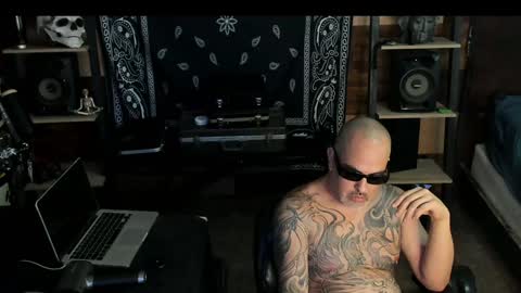 Smokey915 online show from 01/19/25, 03:32