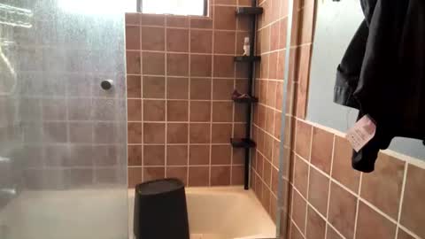 Smokey915 online show from 10/21/25, 04:19