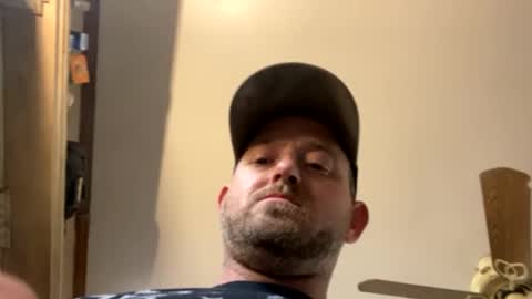 Snapshot of smokeymt420 chatting on 12/30/24, 05:13 smokeymt420 online show from 12/30/24, 05:13