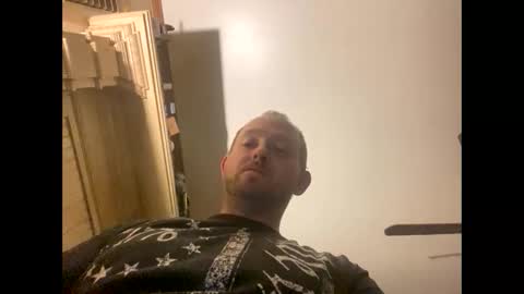 Snapshot of smokeymt420 chatting on 01/01/25, 07:52 smokeymt420 online show from 01/01/25, 07:52