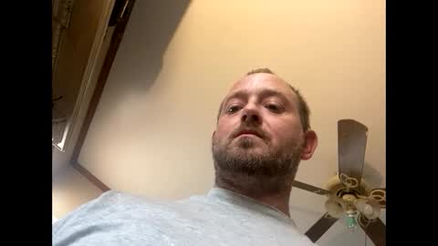 Snapshot of smokeymt420 chatting on 01/03/25, 05:31 smokeymt420 online show from 01/03/25, 05:31