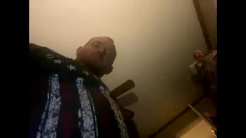 Snapshot of smokeymt420 chatting on 01/20/25, 09:24 smokeymt420 online show from 01/20/25, 09:24