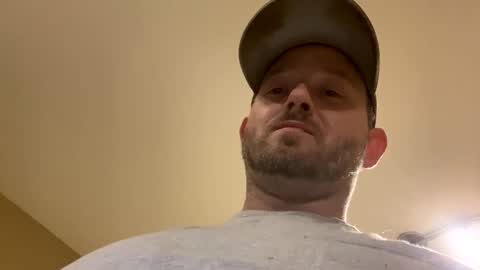 Snapshot of smokeymt420 chatting on 01/28/25, 01:18 smokeymt420 online show from 01/28/25, 01:18