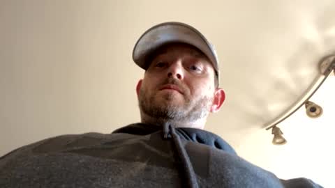 Snapshot of smokeymt420 chatting on 01/28/25, 04:30 smokeymt420 online show from 01/28/25, 04:30