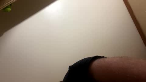 Snapshot of smokeymt420 chatting on 02/05/25, 01:11 smokeymt420 online show from 02/05/25, 01:11