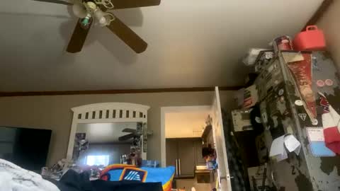 Snapshot of smokeymt420 chatting on 02/12/25, 07:02 smokeymt420 online show from 02/12/25, 07:02