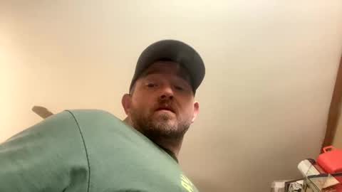 Snapshot of smokeymt420 chatting on 03/01/25, 05:16 smokeymt420 online show from 03/01/25, 05:16