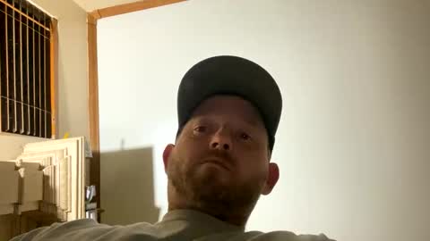 Snapshot of smokeymt420 chatting on 03/12/25, 03:24 smokeymt420 online show from 03/12/25, 03:24