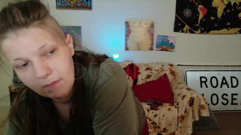 Snapshot of smokihippi chatting on 05/06/26, 12:10 Big Dawg online show from 05/06/26, 12:10