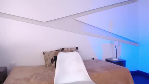 Ethan online show from 01/15/26, 02:43