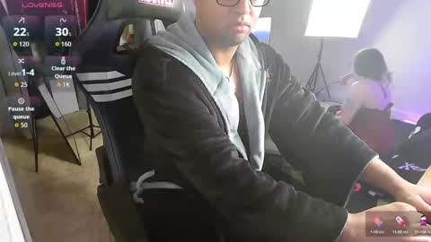 Smoothj2011 online show from 10/02/25, 07:37