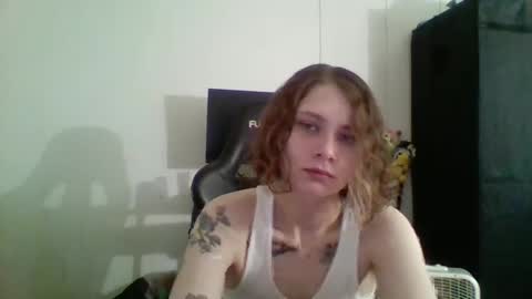 Snapshot of smoothvodka chatting on 12/02/24, 08:22 Bambi--Vodka online show from 12/02/24, 08:22