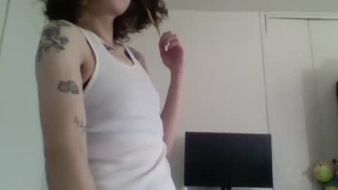 Snapshot of smoothvodka chatting on 12/28/24, 06:40 Bambi--Vodka online show from 12/28/24, 06:40
