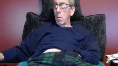 Snapshot of smose chatting on 12/15/24, 07:02 CJ online show from 12/15/24, 07:02