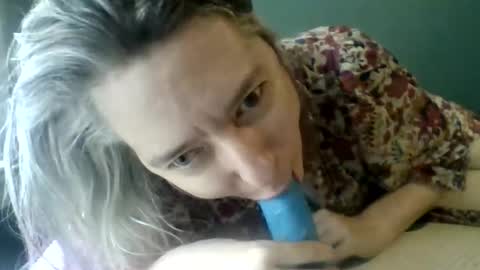 snack05 online show from 05/24/26, 03:39