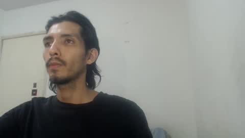 snackontime19 online show from 05/01/26, 02:16