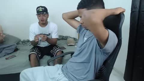 Snapshot of snak_master1 chatting on 09/09/25, 05:56 snak_master1 online show from 09/09/25, 05:56