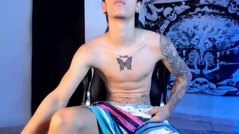 snakebutterfly online show from 02/06/26, 04:43