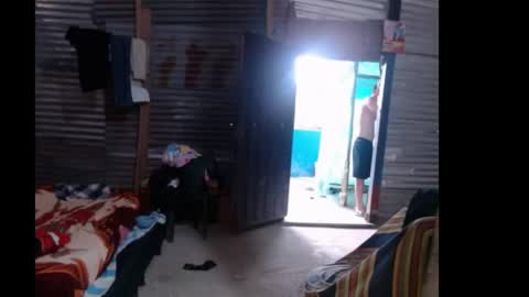 snakeguy08 online show from 04/28/26, 12:21