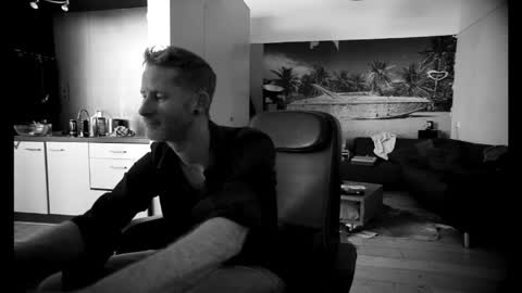 sneaky1985 online show from 03/22/26, 02:20