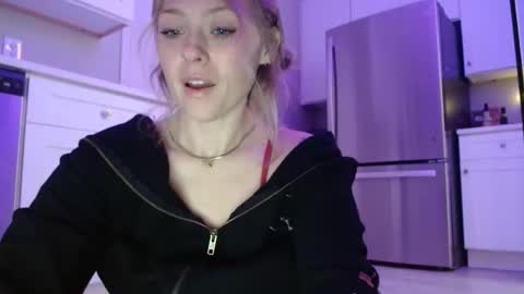 Snapshot of sneakyalicek chatting on 02/20/26, 07:14 sneakyalicek online show from 02/20/26, 07:14