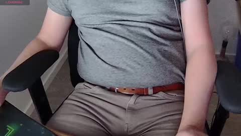 Sneakybill online show from 11/21/25, 11:47