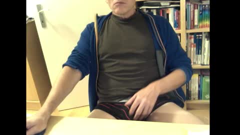 sneaxfreund online show from 11/21/25, 12:10