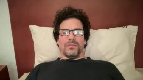 Snapshot of snfrisco76 chatting on 12/03/25, 03:58 snfrisco76 online show from 12/03/25, 03:58