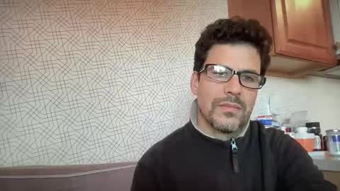 Snapshot of snfrisco76 chatting on 01/15/26, 11:52 snfrisco76 online show from 01/15/26, 11:52