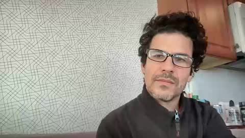 Snapshot of snfrisco76 chatting on 03/24/26, 04:01 snfrisco76 online show from 03/24/26, 04:01