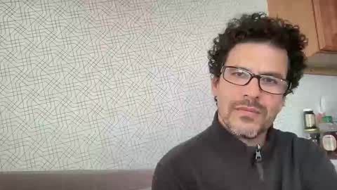 Snapshot of snfrisco76 chatting on 03/29/26, 05:02 snfrisco76 online show from 03/29/26, 05:02