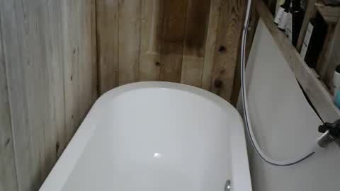 snizniz online show from 12/18/25, 07:03