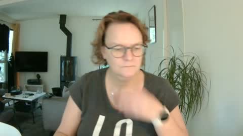 Snoeske and Woodwurm online show from 01/01/25, 09:39