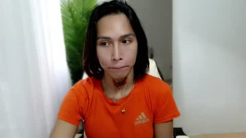 snow_2000 online show from 07/11/26, 02:47