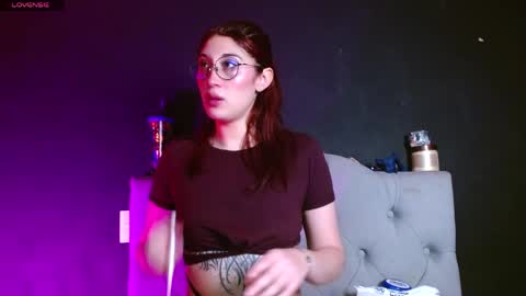 IG     OF red moonn online show from 04/09/26, 06:02