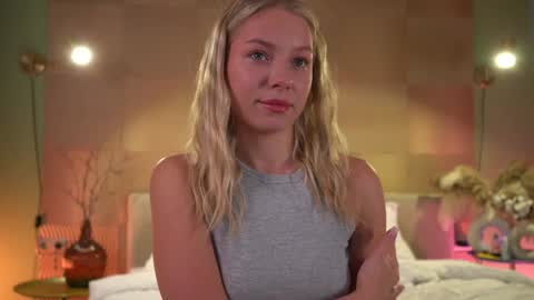 Candice Snow online show from 12/14/24, 12:01