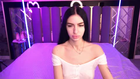 snow_whiteeex online show from 02/02/26, 06:34