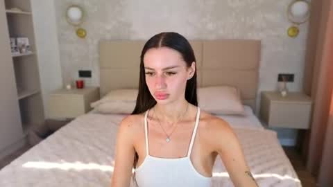 snow_whiteeex online show from 07/21/26, 02:08