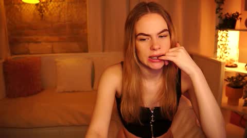 Hanna online show from 01/18/25, 02:33