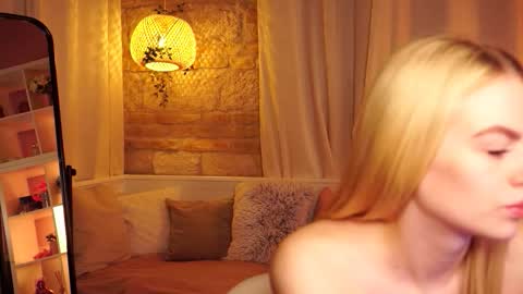 Hanna online show from 11/07/25, 09:42