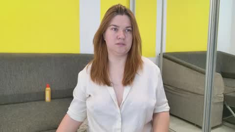 Snapshot of snowflakec chatting on 11/09/25, 08:51 snowflakec online show from 11/09/25, 08:51