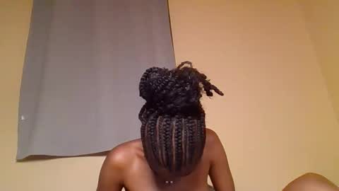 Snowie eyes online show from 11/16/25, 12:49