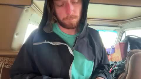 snowtrooper888 online show from 10/31/25, 08:54