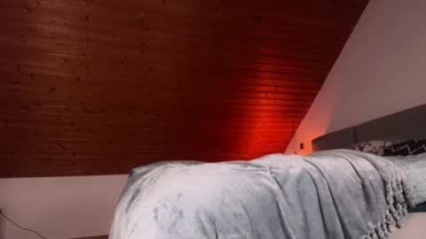 S online show from 10/01/25, 06:47