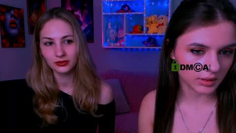 Snapshot of so_hot_rosalie chatting on 04/15/26, 09:16 so_hot_rosalie online show from 04/15/26, 09:16