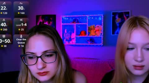 Snapshot of so_hot_rosalie chatting on 04/15/26, 07:58 so_hot_rosalie online show from 04/15/26, 07:58