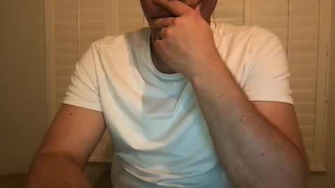 chris online show from 11/09/25, 01:48