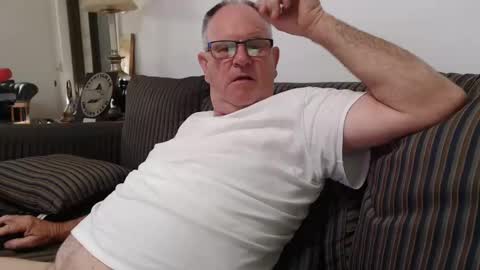 Snapshot of sofar06 chatting on 12/04/24, 11:24 sofar06 online show from 12/04/24, 11:24