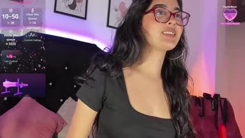 Danna online show from 02/19/25, 04:12