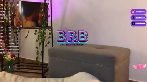 Snapshot of soffimoon_ chatting on 03/02/25, 09:10 IG Soffimoon   I THANK YOU FOR LEAVING YOUR FOLLOW online show from 03/02/25, 09:10